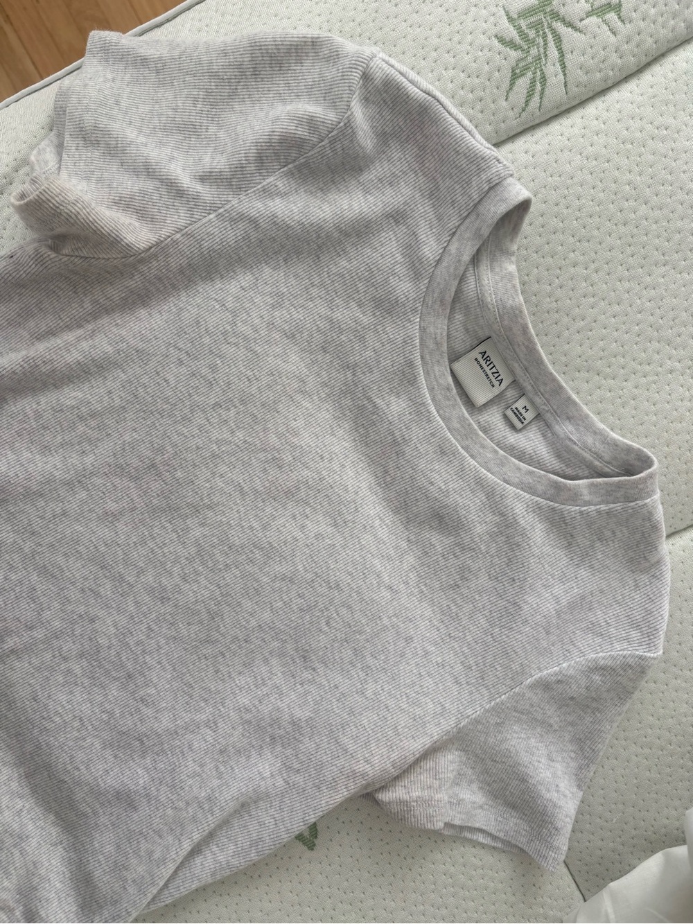 Aritzia Little Ribbed Tee - Picture 3 of 3